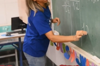 Ensino-Humanizado-com-base-no-amor-carinho-e-respeito-as-individualidades-Escola-Celestin-Freinet